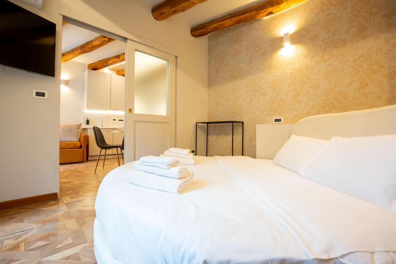Falegnami Boutique Suites - Bolognarooms Exterior photo