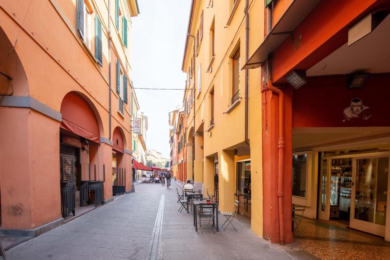 Falegnami Boutique Suites - Bolognarooms Exterior photo
